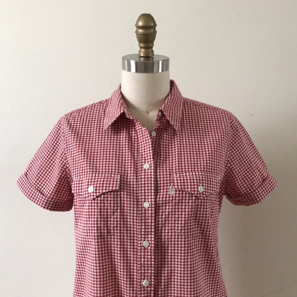 Levi’s Classic Fit Gingham Cowboy Button Down